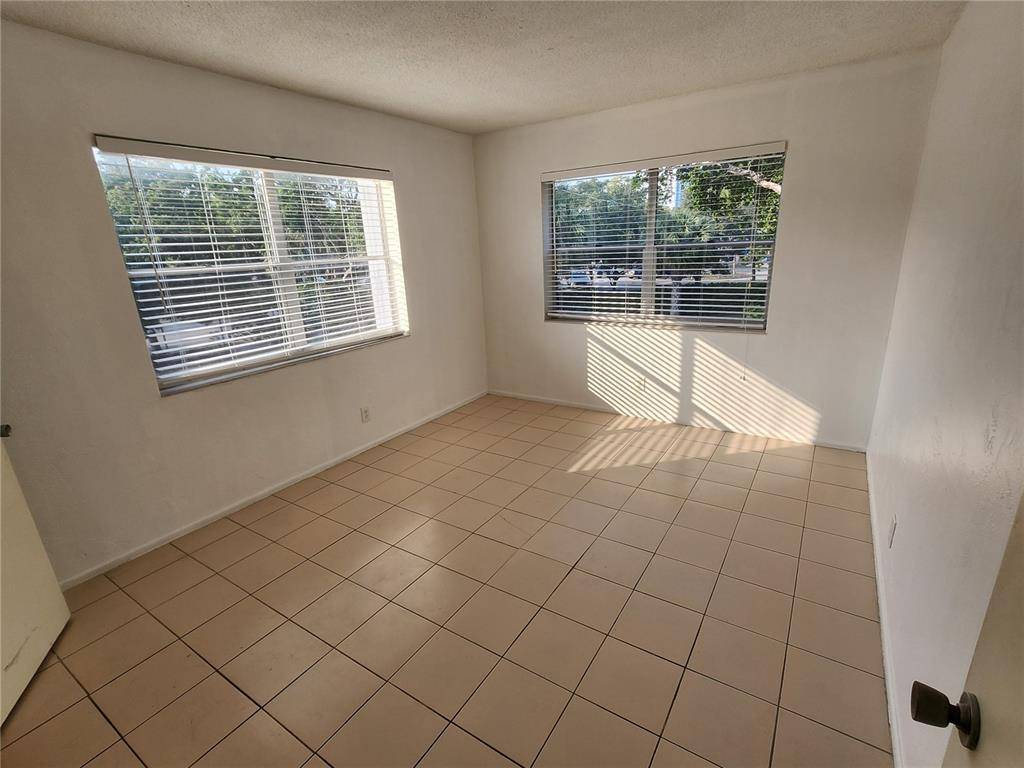 Fort Lauderdale, FL 33308,6200 NE 22nd Way #212