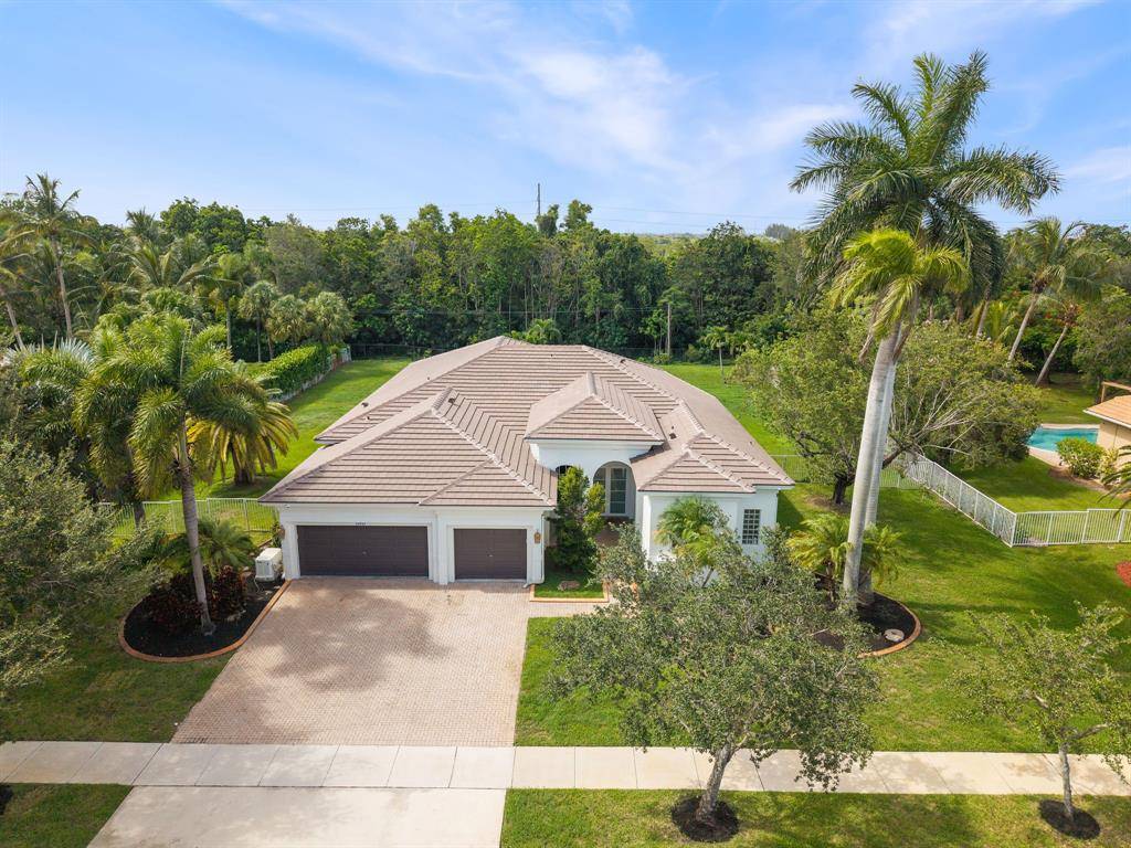 15651 SW 15 STREET, Davie, FL 33326