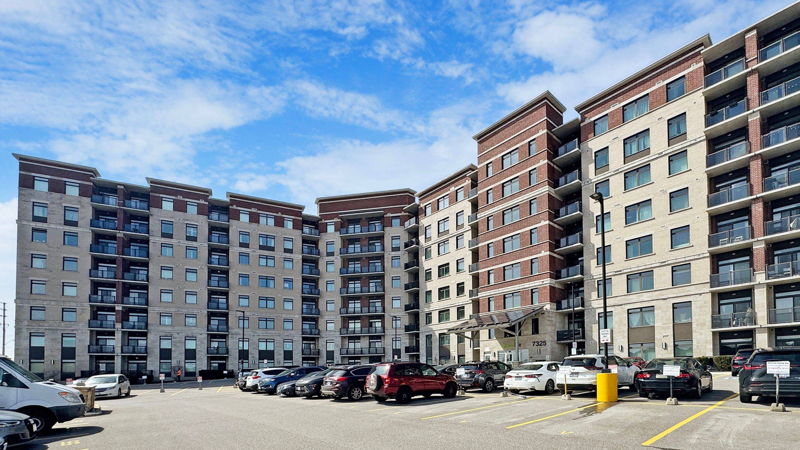 Markham, ON L3S 3J9,7325 Markham RD #104