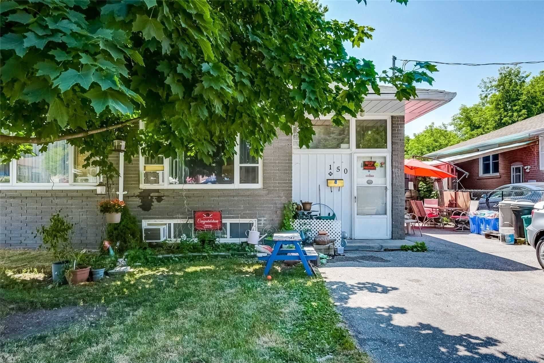 150 Maurice CT #Upper, Newmarket, ON L3Y 2W2