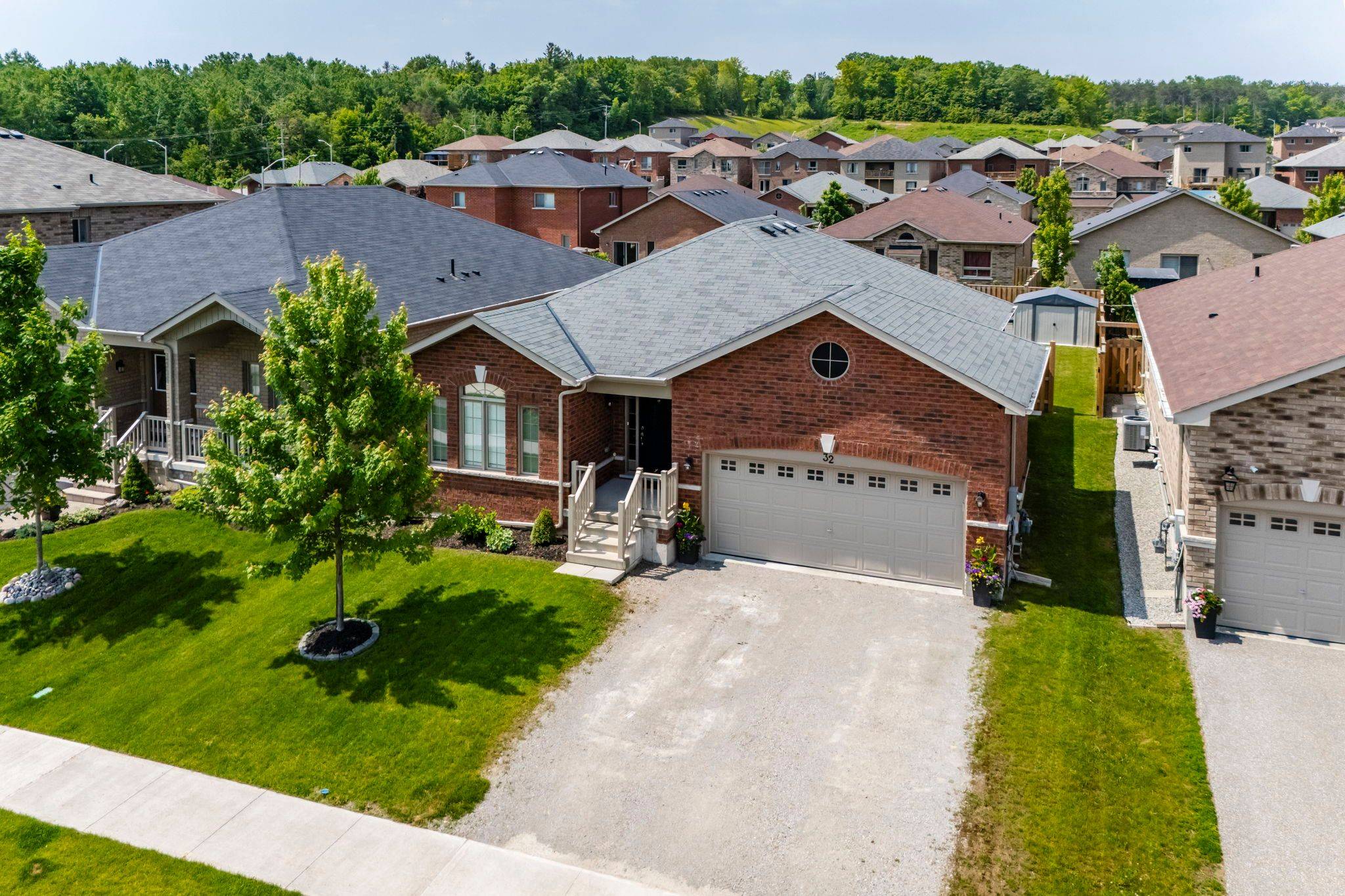 Penetanguishene, ON L9M 0V6,32 Hatton DR