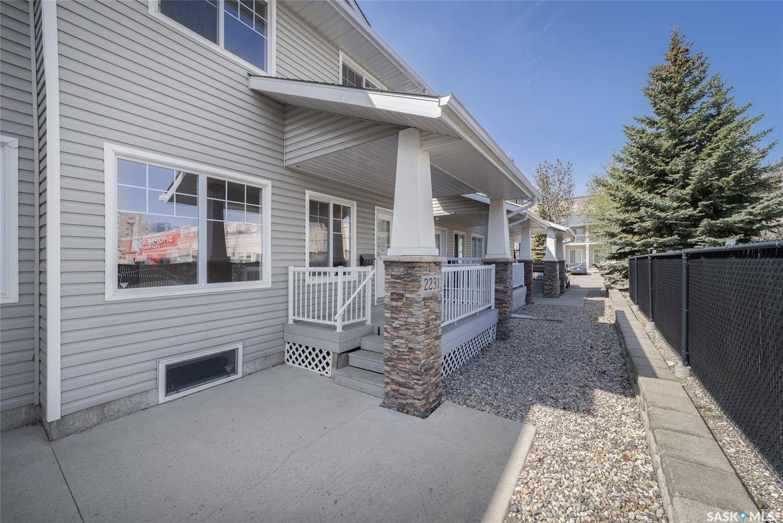 2231 Treetop LANE, Regina, SK S4P 4V8