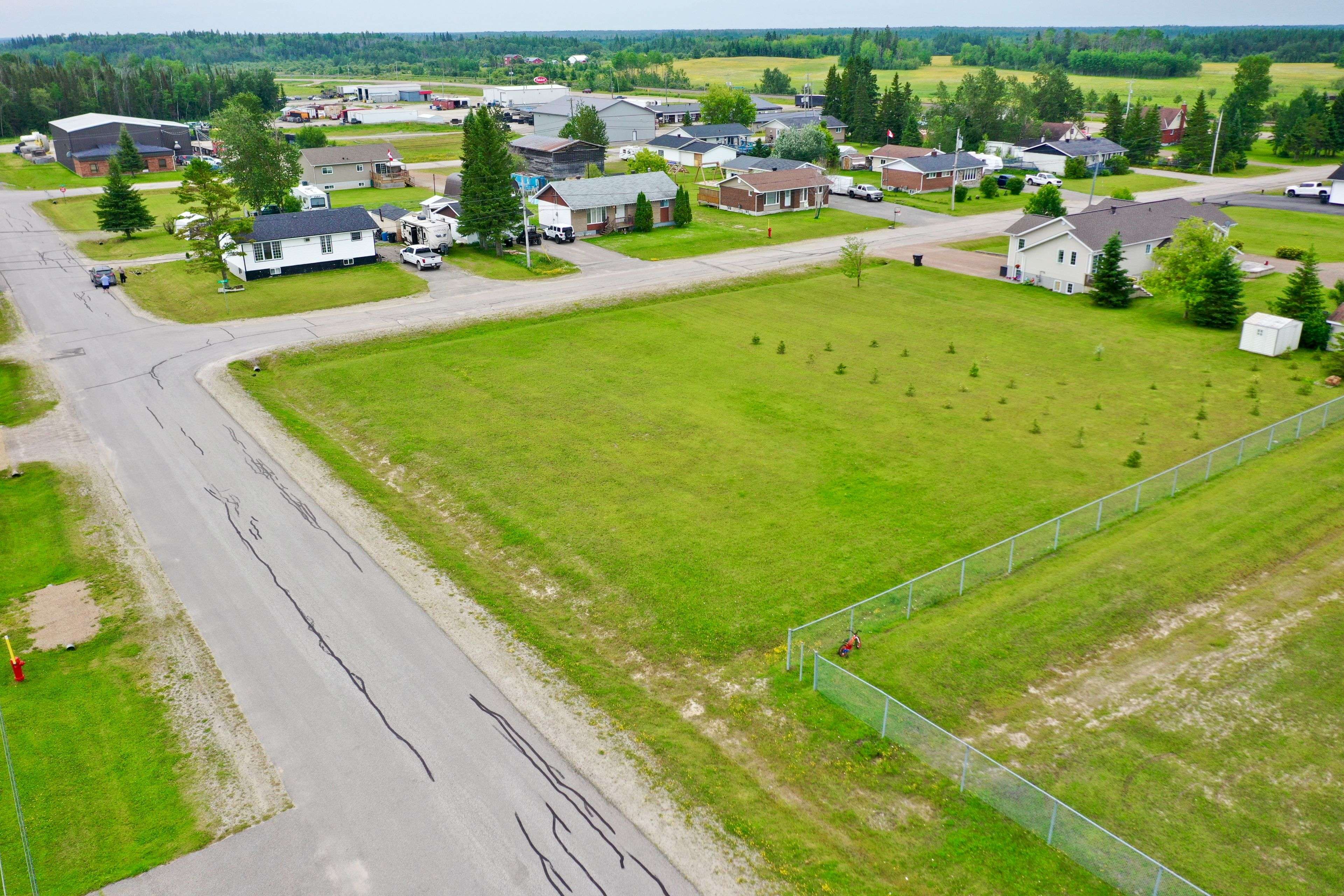 Val Rita-harty, ON P0L 2G0,11 Grenier AVE