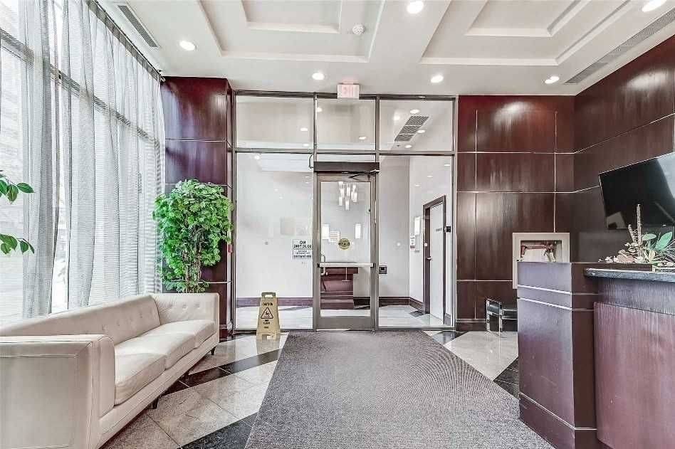 Mississauga, ON L5B 0G8,208 Enfield PL #2202