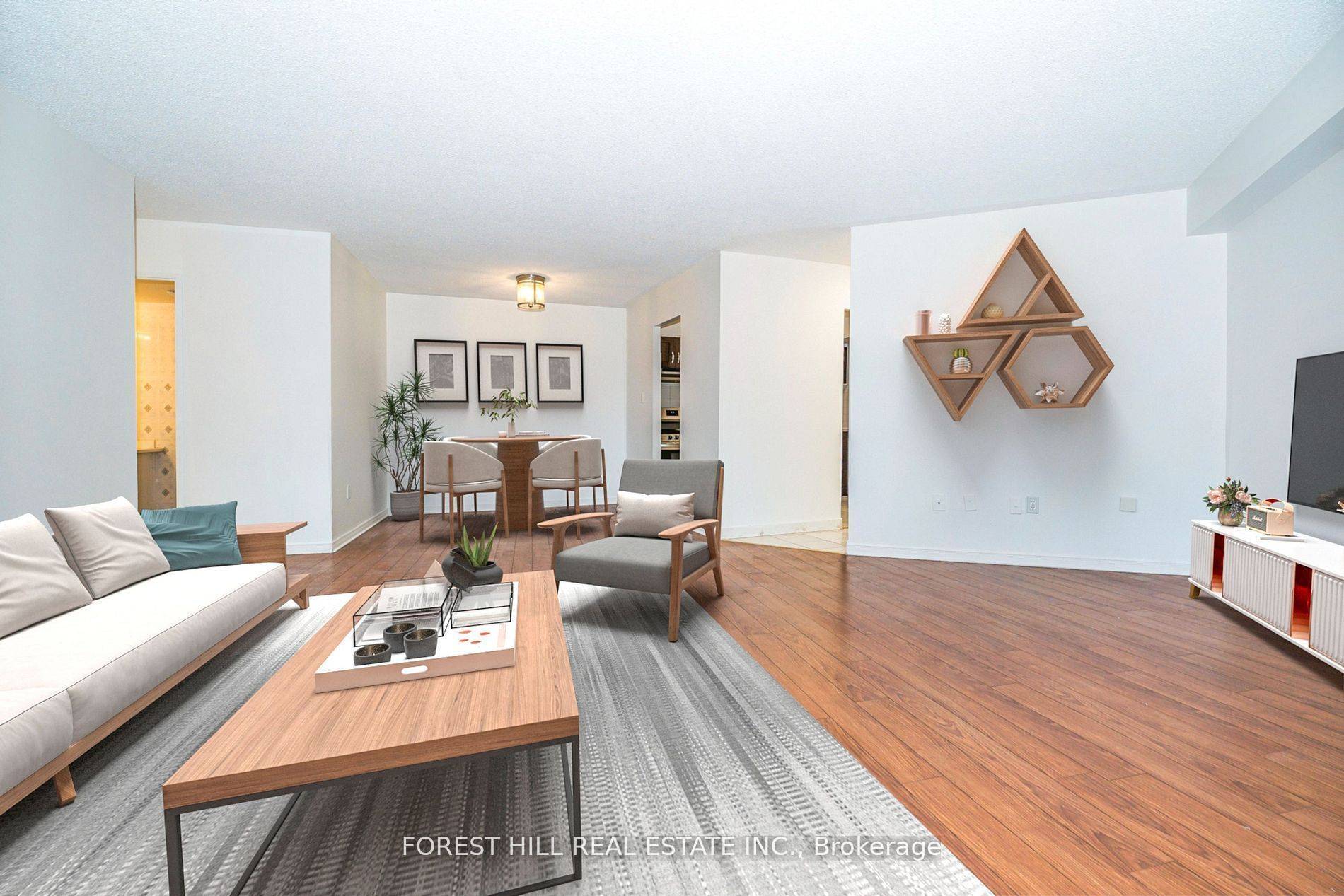 Toronto W09, ON M9R 1S9,330 Dixon RD #207