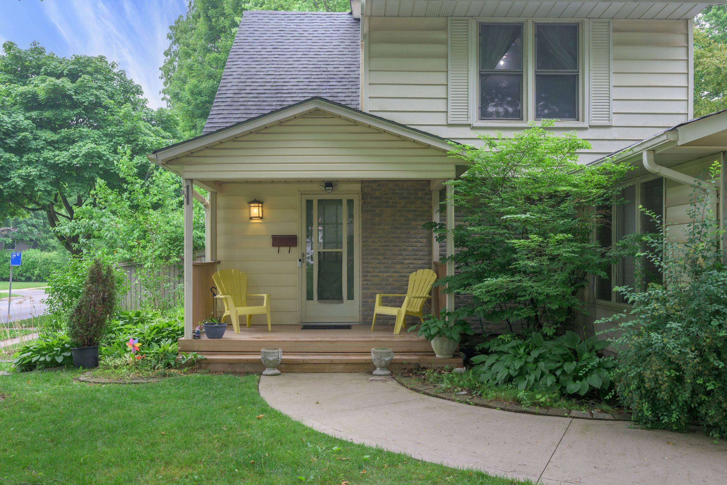 London North, ON N6G 2T6,257 Edgehill CRES