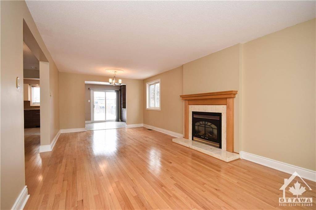 1883 DES PRAIRIES AVE, Orleans - Cumberland And Area, ON K1E 2R5