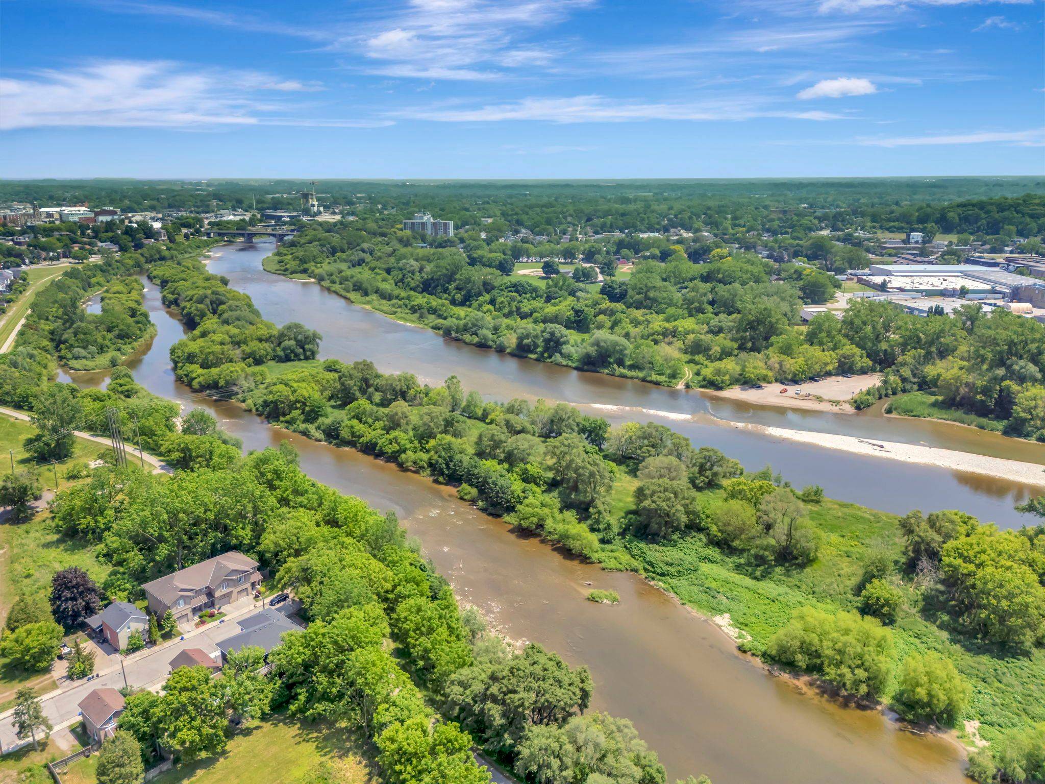 Brantford, ON N3T 4T7,54 Burwell ST