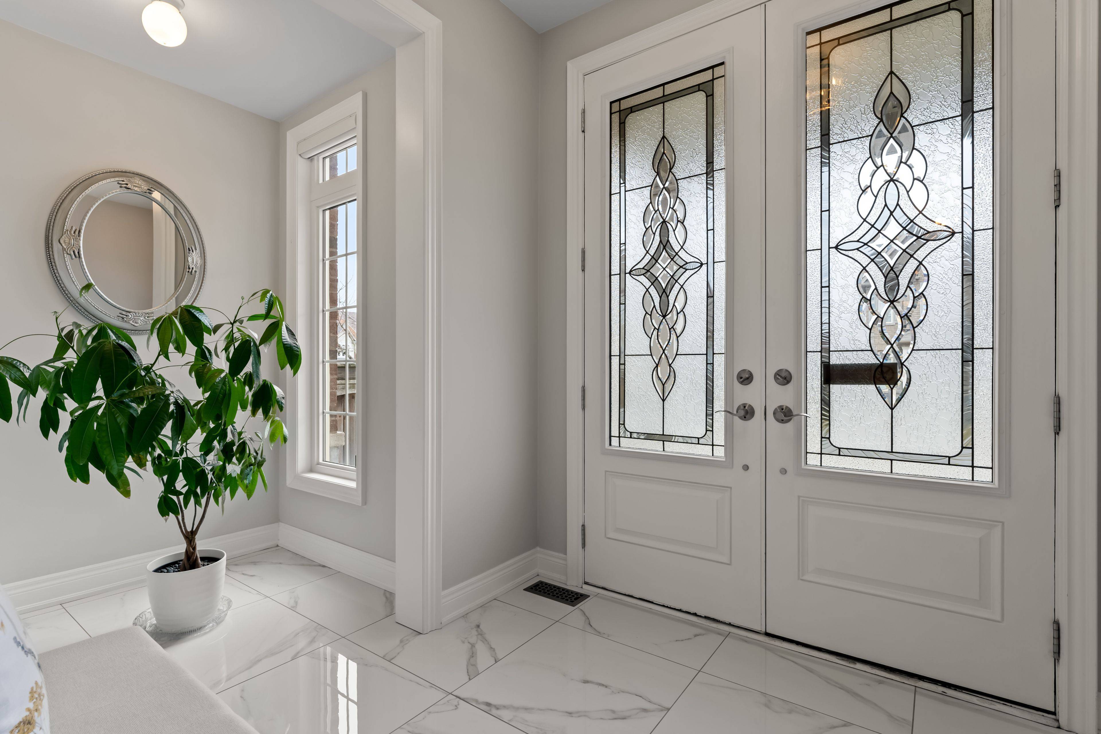 Hamilton, ON L8B 0S7,129 Fingland CRES