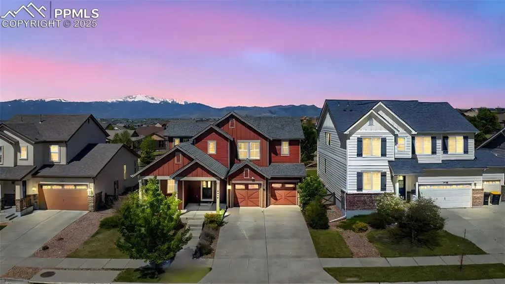 6620 Big Leaf LN, Colorado Springs, CO 80927