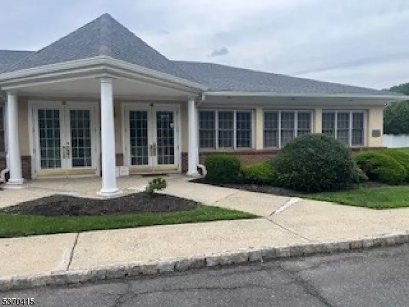 Warren Twp., NJ 07059,27 Mountain Blvd Suite 9