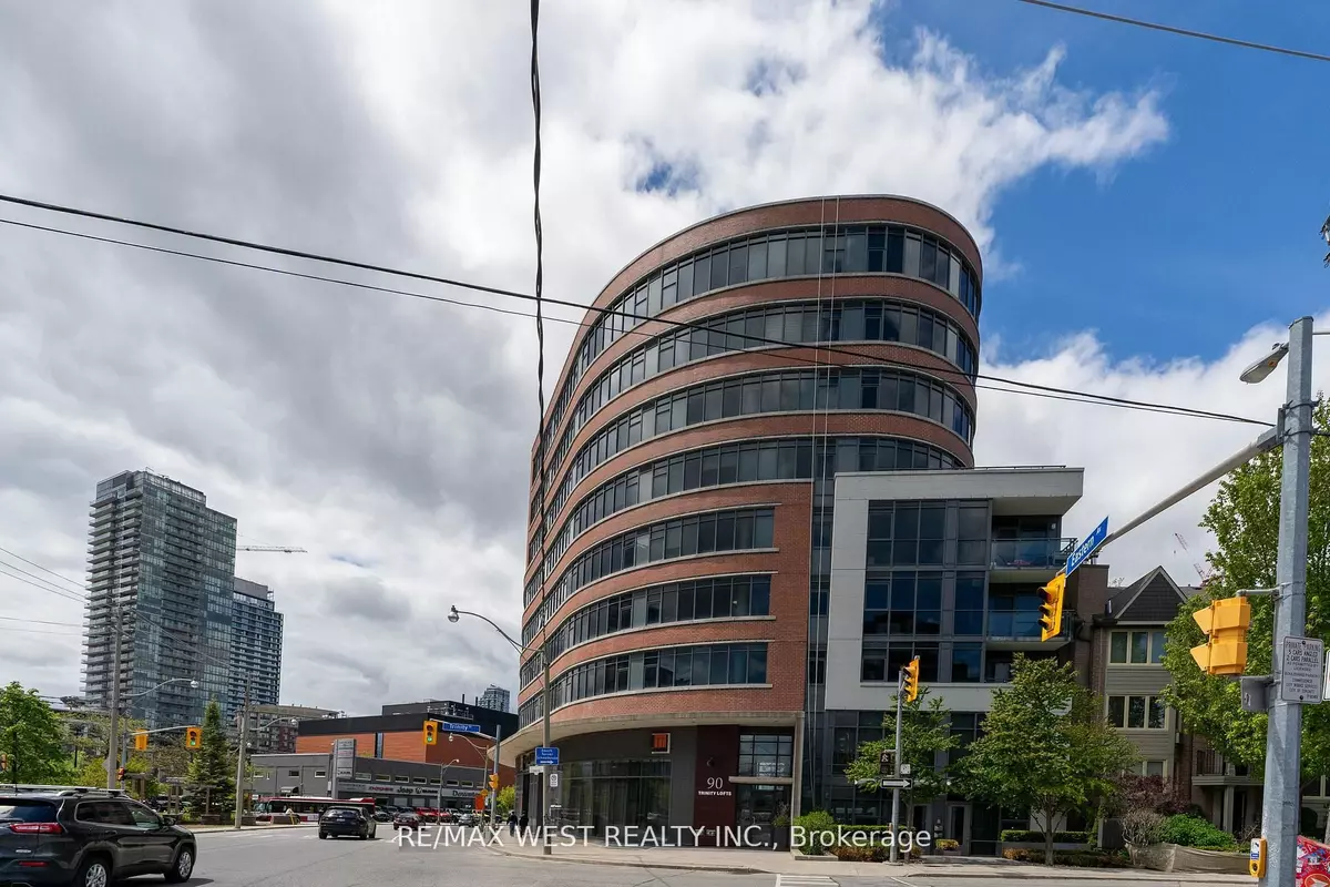 Toronto C08, ON M5A 0E4,90 Trinity ST #303