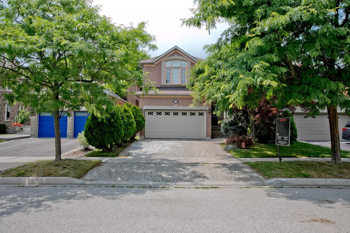 Richmond Hill, ON L4B 4G7,28 Ludford DR