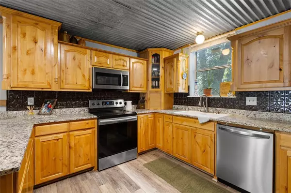 Chico, TX 76431,108 Boca Vista Court
