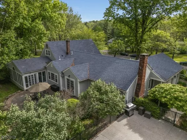 Mendham Boro, NJ 07945,23 Drake Rd