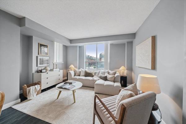 1625 Pickering Pkwy #204, Pickering, ON L1V 6Z6