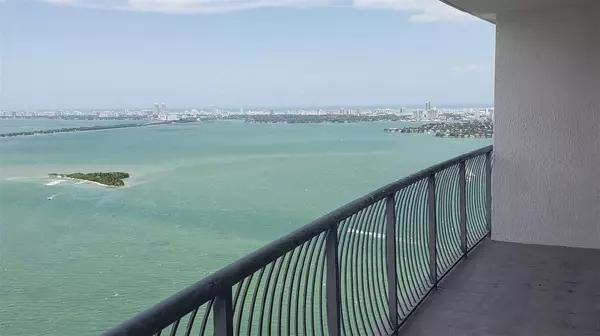 1750 N Bayshore Dr #5205, Miami, FL 33132