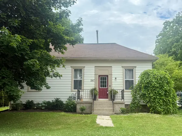 Brockton, ON N0G 2V0,207 Joseph ST