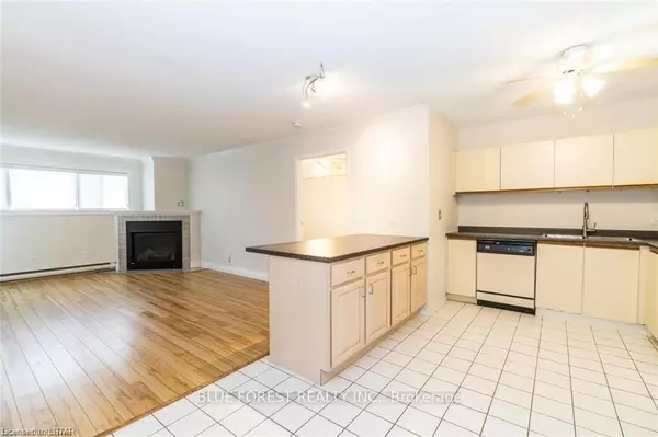 London North, ON N5X 3T6,9 Jacksway CRES #108
