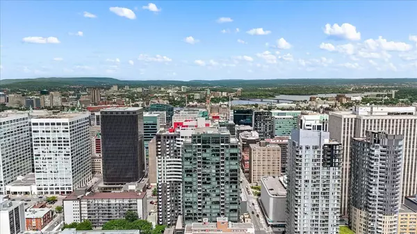 Ottawa Centre, ON K2P 1P5,180 Metcalfe ST #2806
