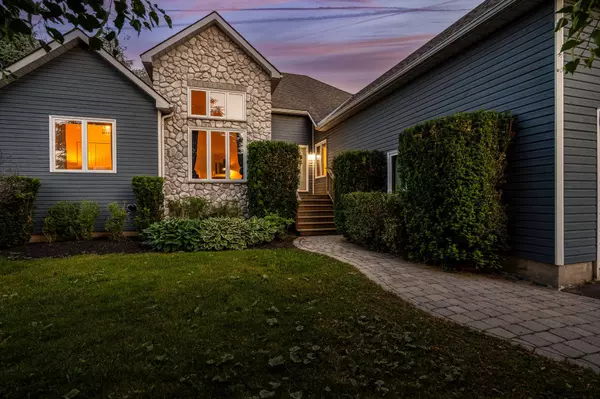 140 AUGUSTA CRES, Blue Mountains, ON L9Y 0K7