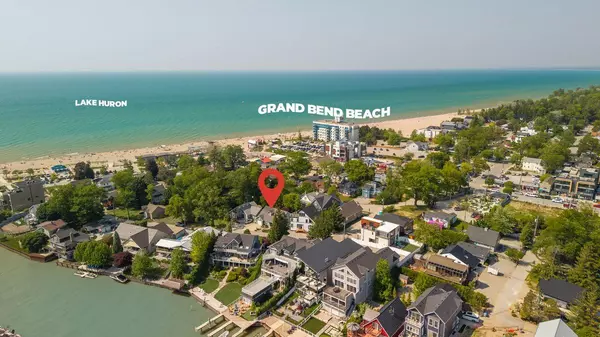 Lambton Shores, ON N0M 1T0,40 Lakeside CIR