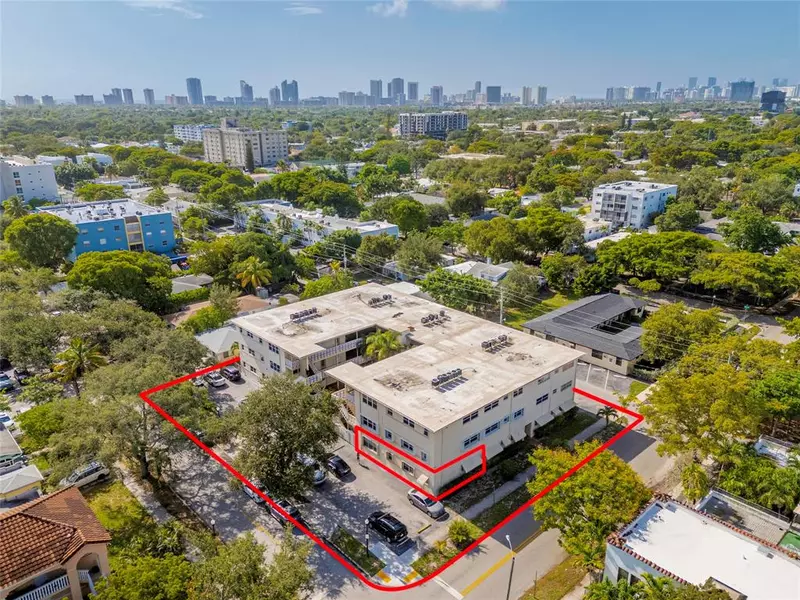 1958 Monroe #110, Hollywood, FL 33020