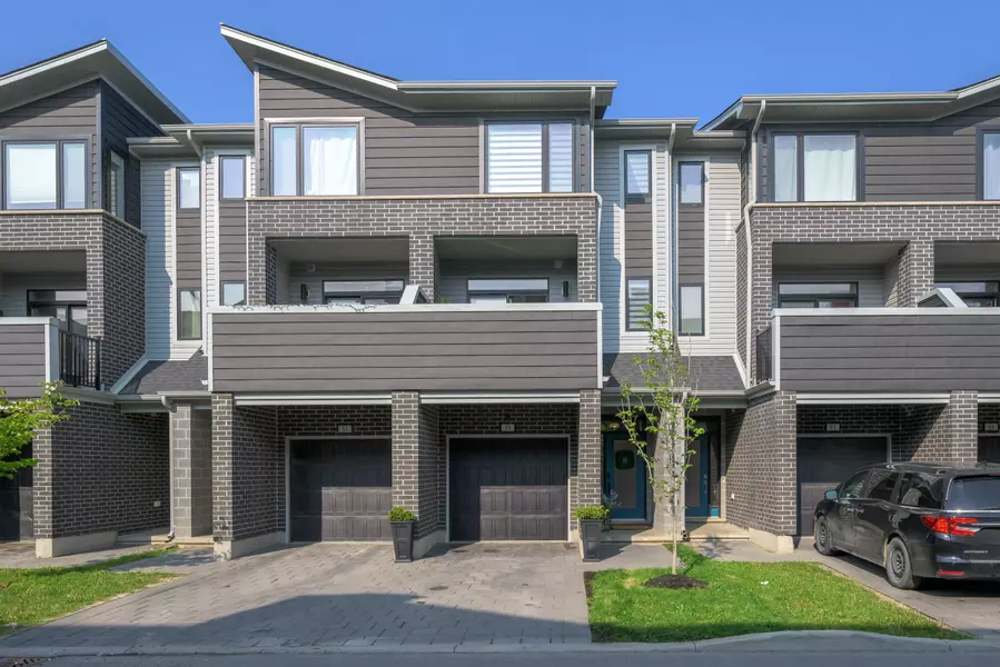177 Edgevalley RD #39, London East, ON N5V 0C5