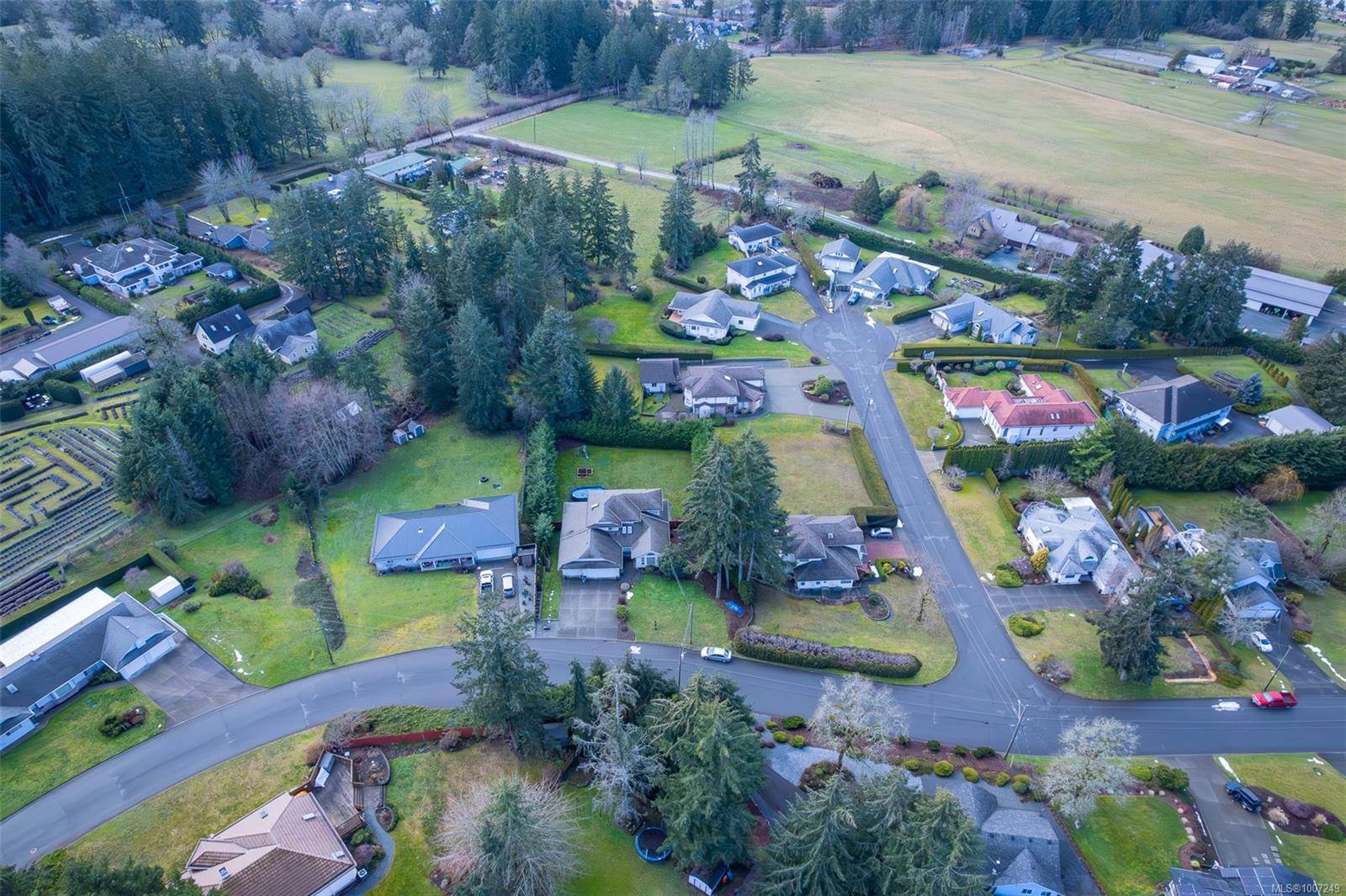 6420 Diana Dr, Duncan, BC V9L 5V1