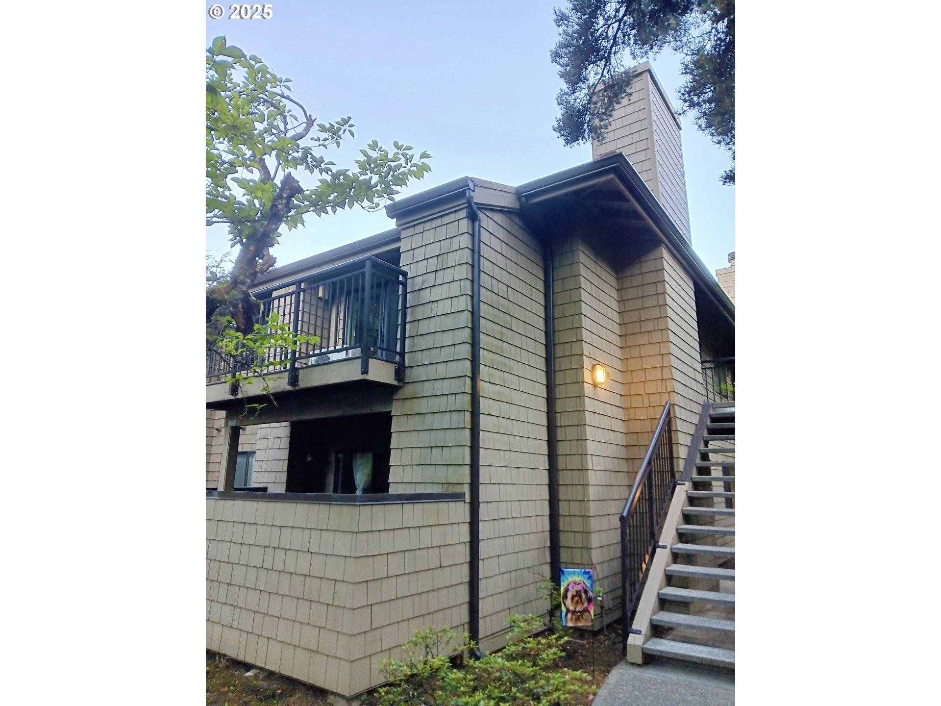 40 CRESTFIELD CT, Lake Oswego, OR 97035