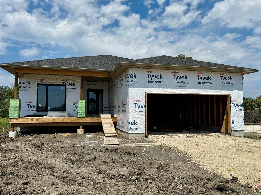 9 Oak Meadow DR, Oakbank, MB R5N 0R3