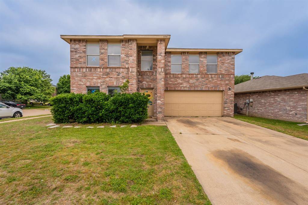 8784 Polo Drive, Fort Worth, TX 76123