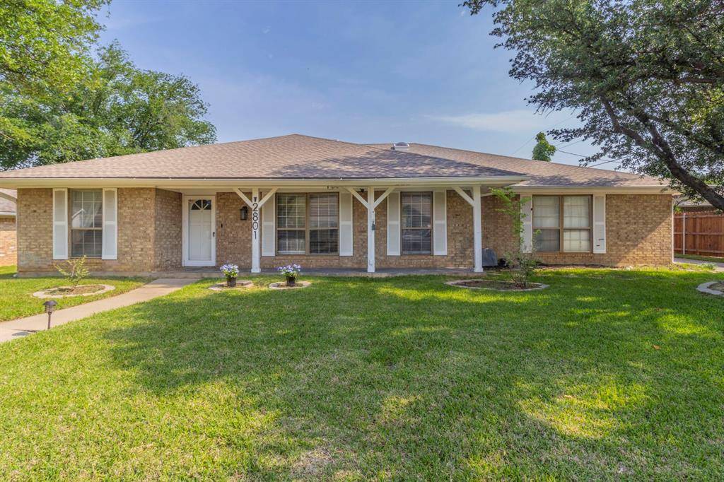 2801 Peachtree Lane, Pantego, TX 76013