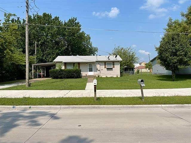 301 Howard Street, Royse City, TX 75189