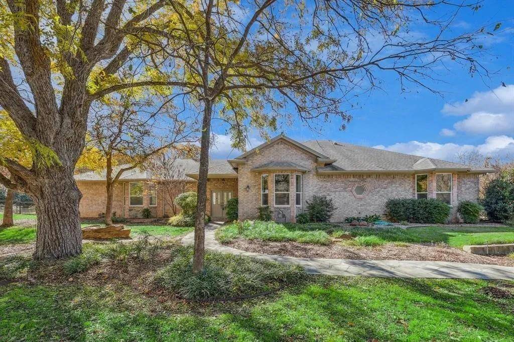Fort Worth, TX 76140,6116 Country Hill Court