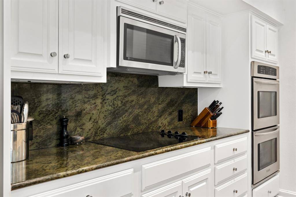 Dallas, TX 75219,4354 Douglas Avenue #3