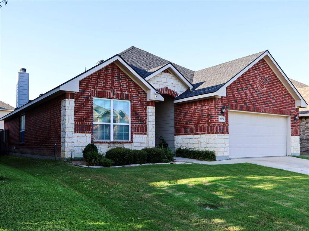 2229 Loreto Drive, Fort Worth, TX 76177