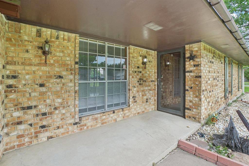 Waxahachie, TX 75165,1301 Azalea Lane