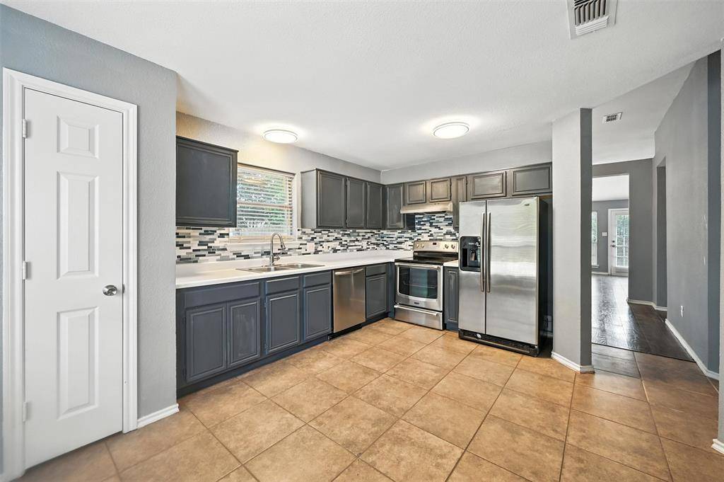 Fort Worth, TX 76137,4240 Appleyard Drive