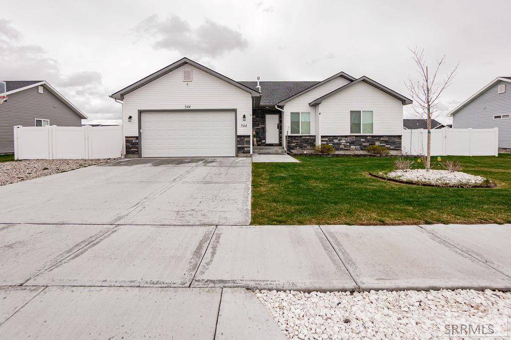 544 Washington Loop, Rigby, ID 83442