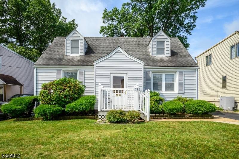 Linden City, NJ 07036,727 Ercama St
