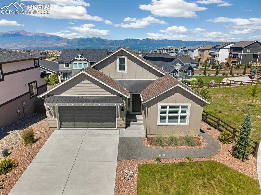 10264 Meadow Mountain LN, Colorado Springs, CO 80924