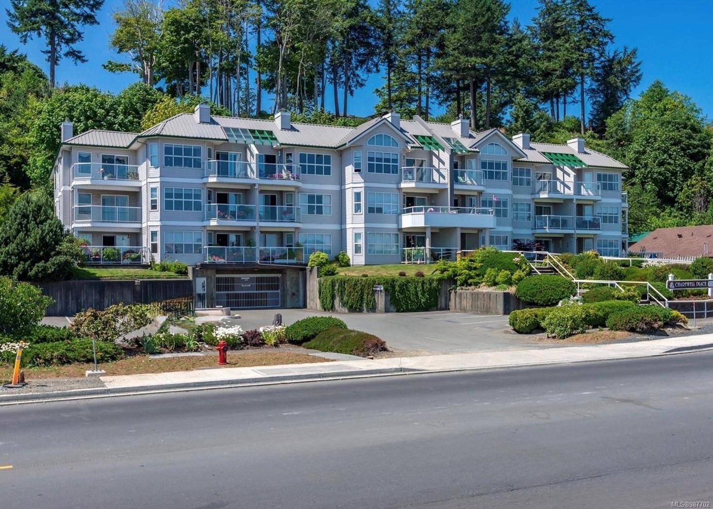 1216 Island Hwy S #301, Campbell River, BC V9W 1B5