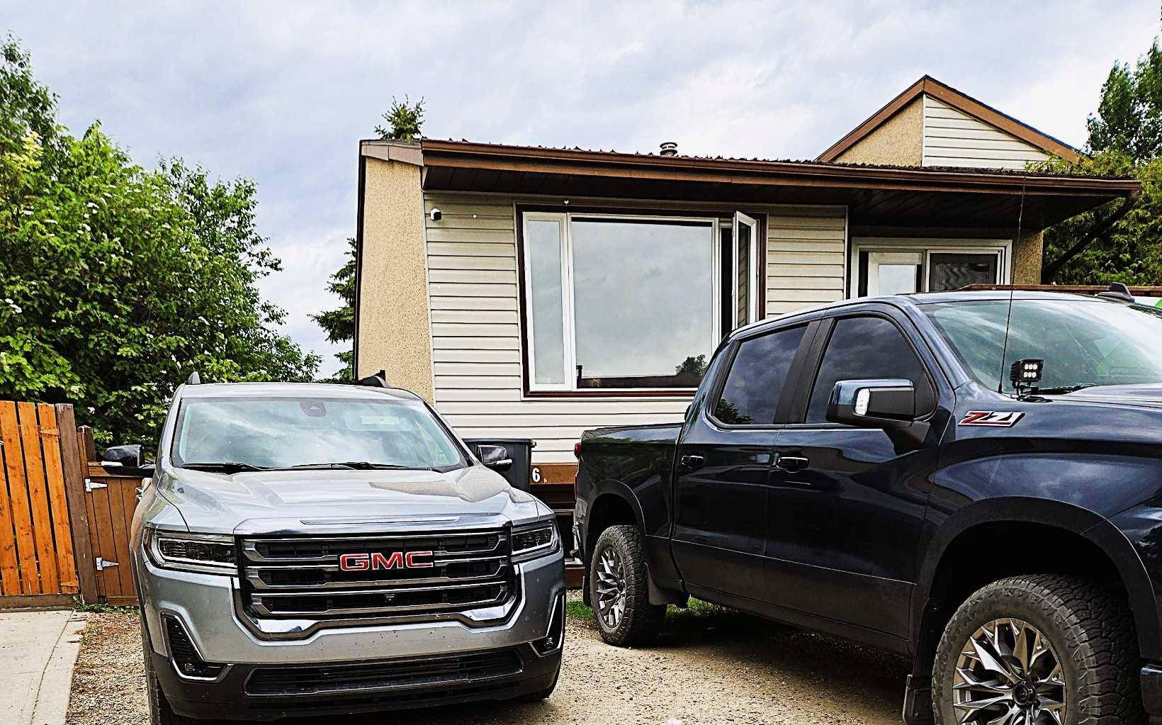 7106 99A ST, Grande Prairie, AB T8V 5T6