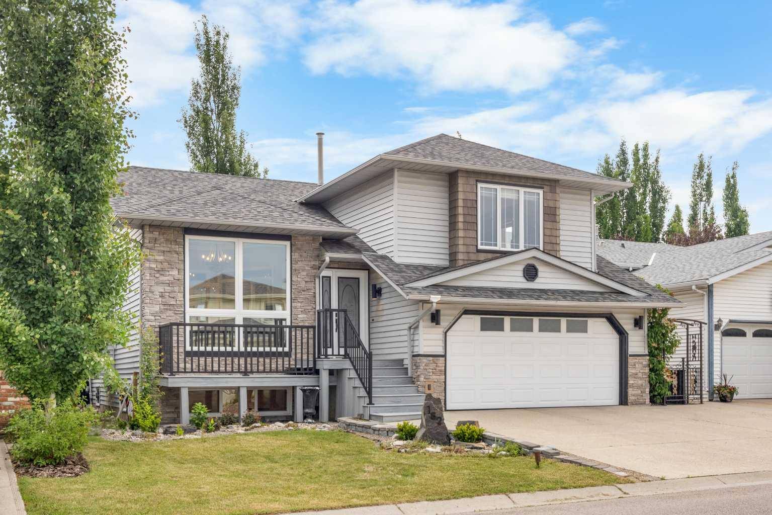 182 Scenic Glen Close Northwest, Calgary, AB T3L 1H4