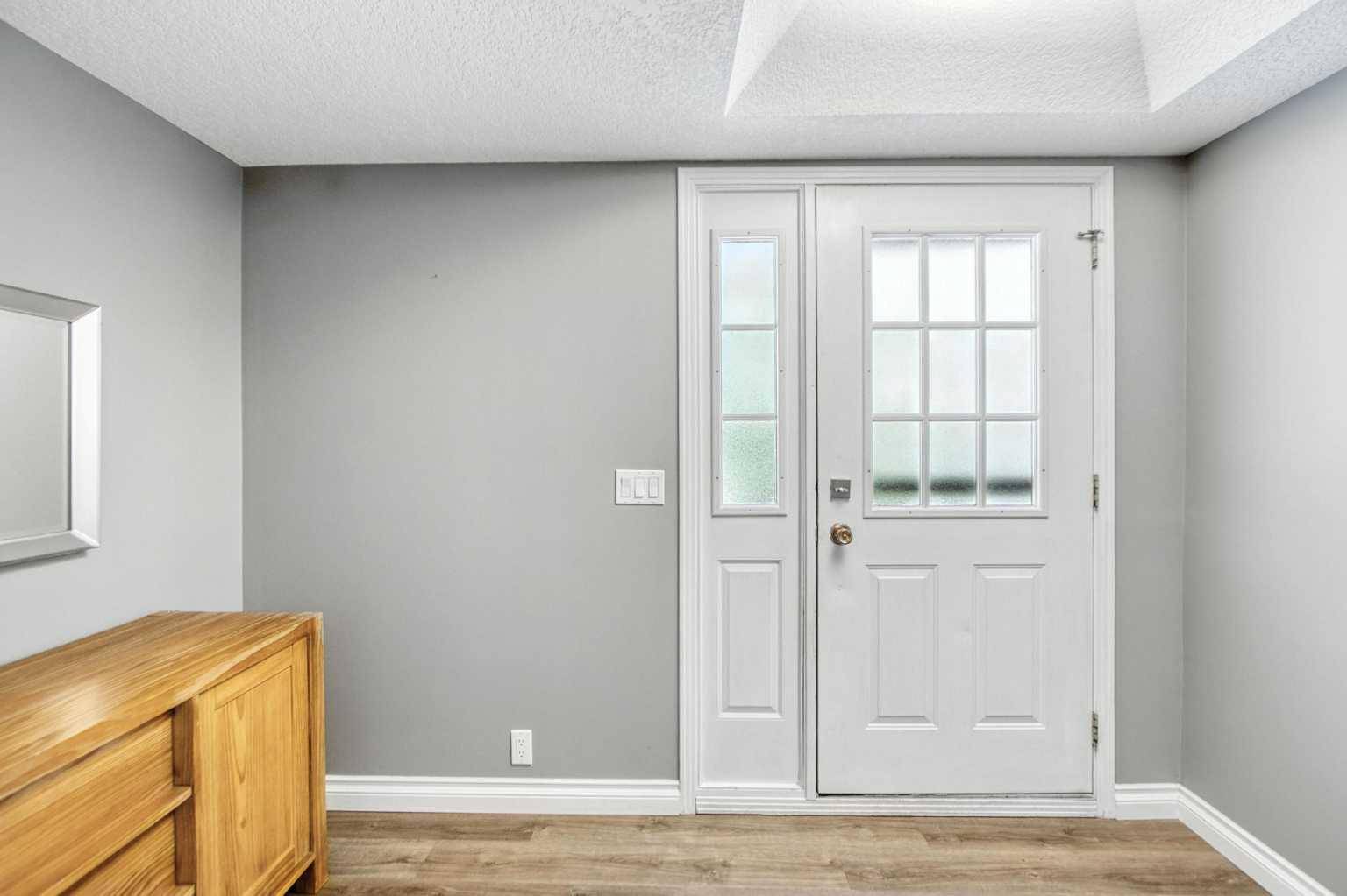 Calgary, AB T3A 2M7,3437 42 ST NW #162