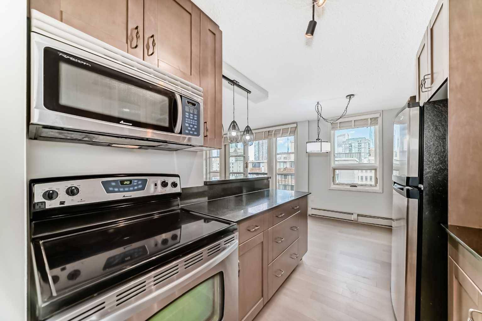 Calgary, AB T2R 0N3,733 14 AVE Southwest #903