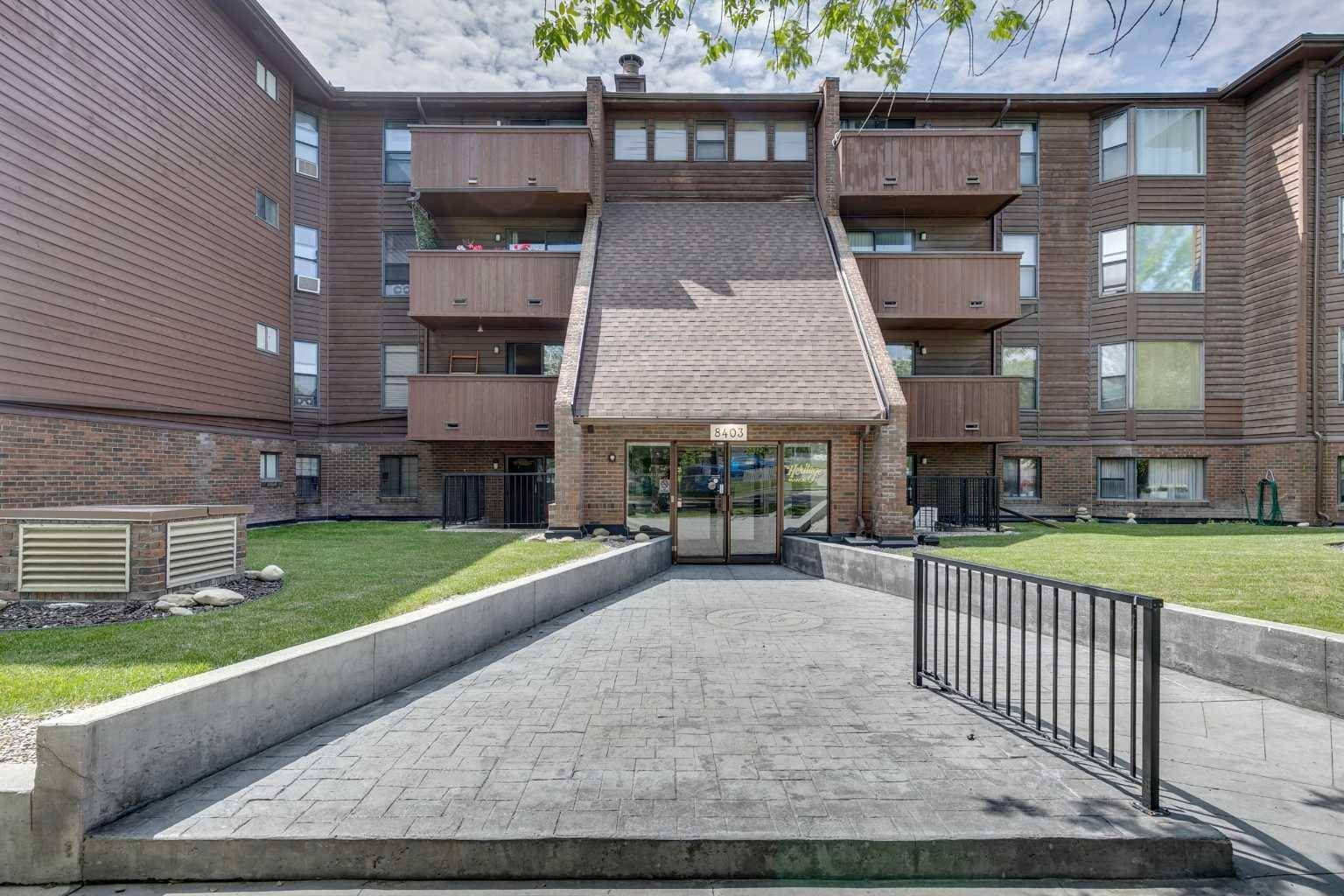 8403 Fairmount DR SE #308, Calgary, AB T2X 3M5