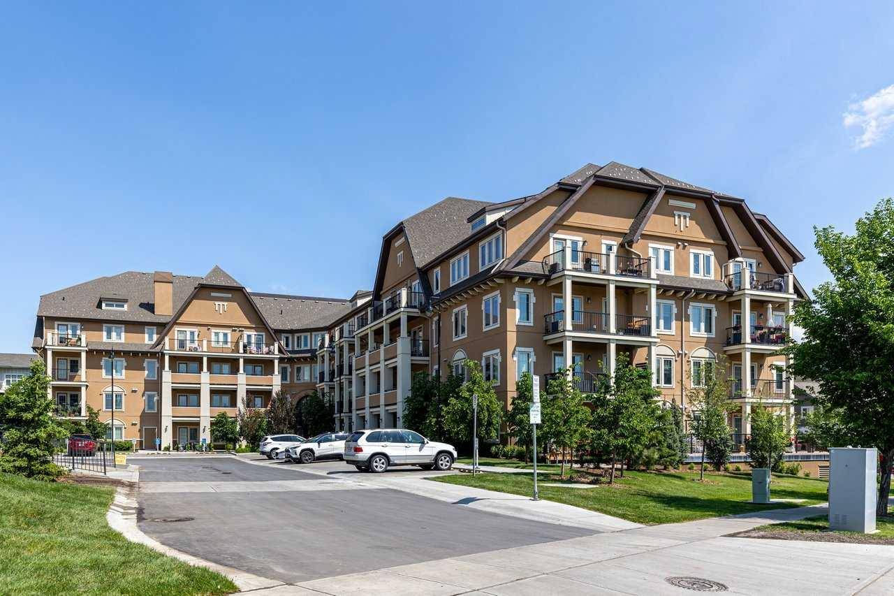 Calgary, AB T3M 3H4,30 Mahogany Mews SE #202