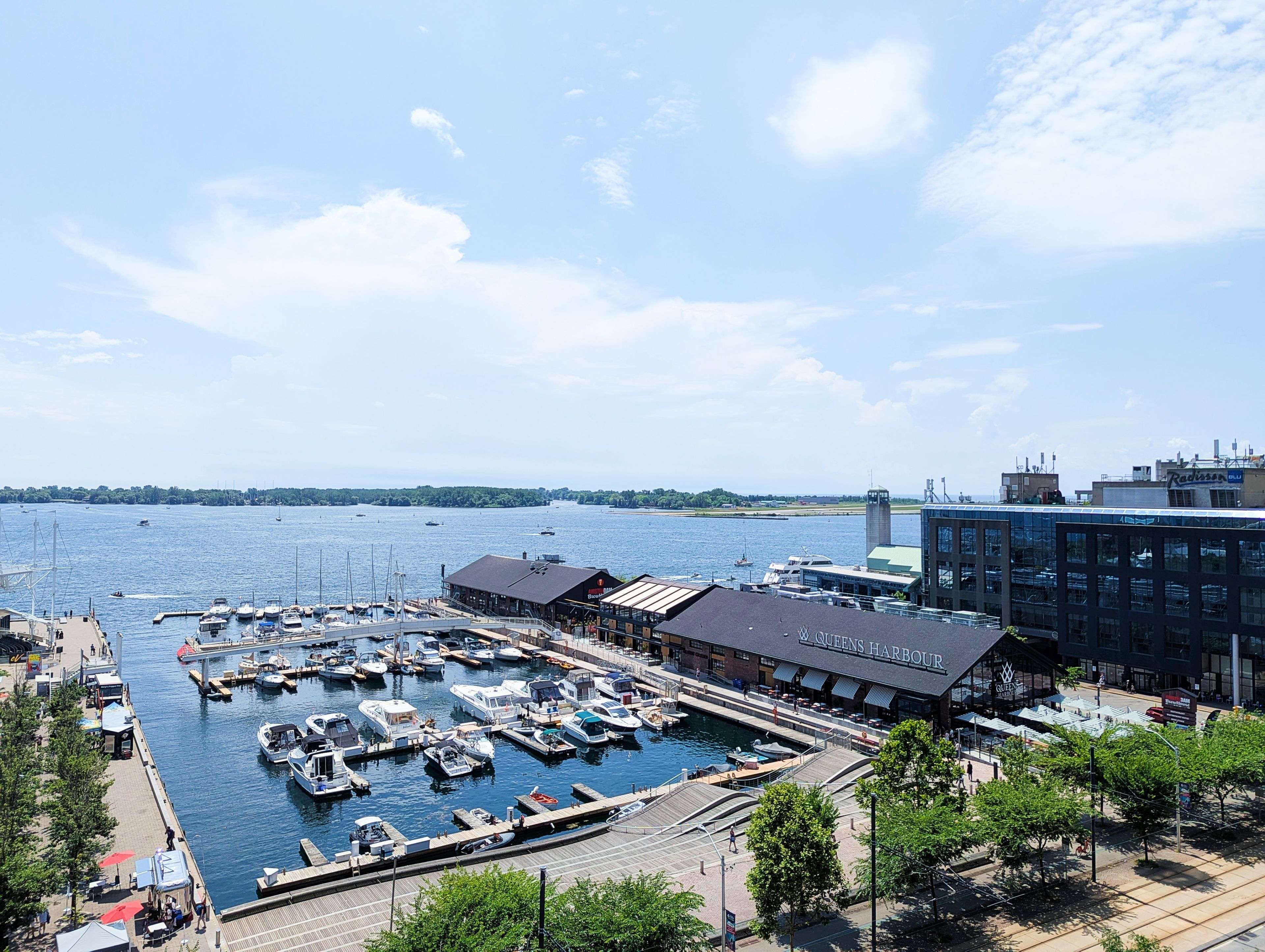 230 Queens Quay W #1026, Toronto C01, ON M5J 2Y7